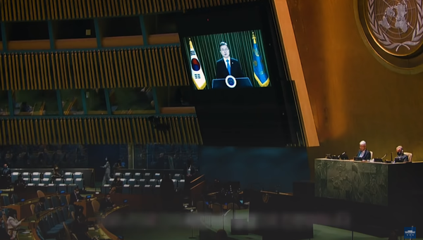 문재인 대통령은 9월 22일 열린 제75차 유엔 총회 기조연설에서 종전선언의 필요성을 강조했다. (사진: 청와대 홈페이지 영상 갈무리)