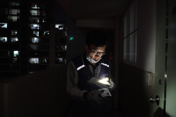 배송 작업은 오후 7시가 되어서야 끝났다. ⓒ복음과상황 정민호