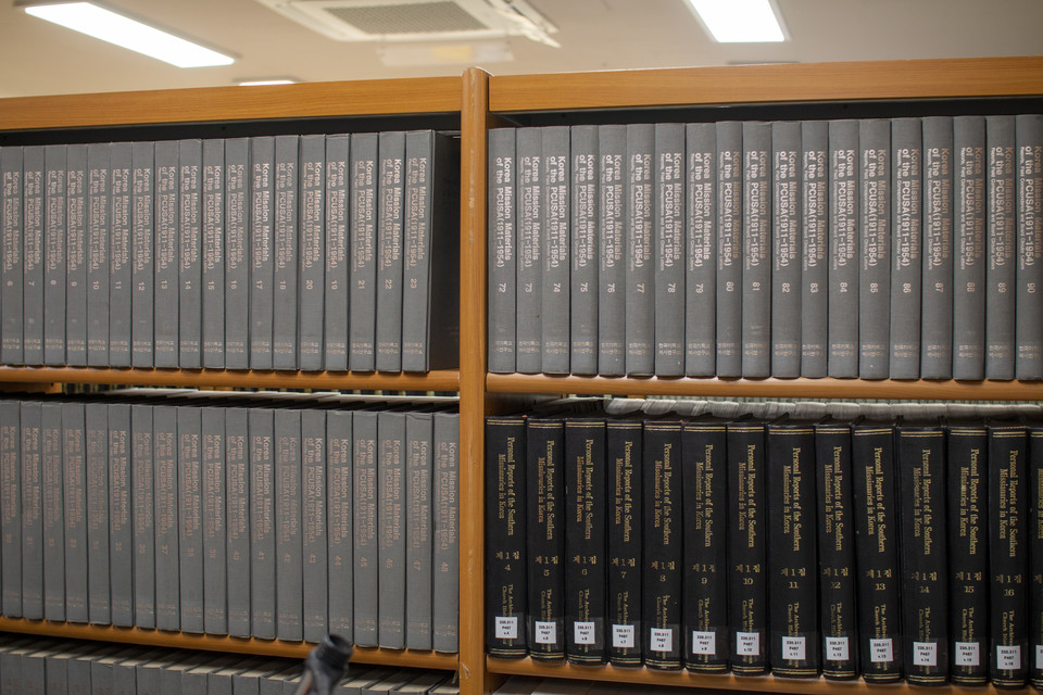 이만열 전 위원장이 미국에서 수집한 선교사 관련 문서 자료. ⓒ복음과상황 정민호