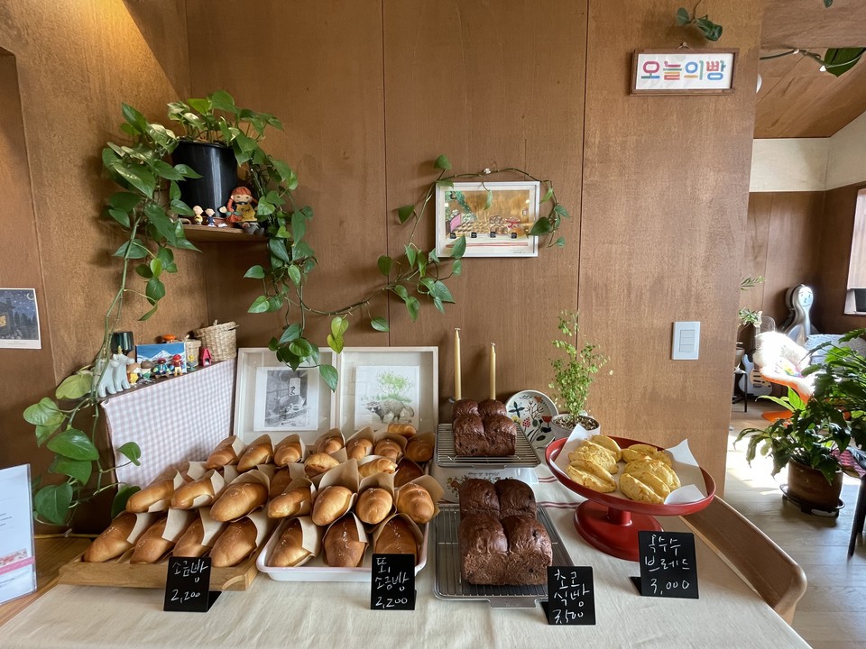 김희송 인턴이 만드는 빵. 소금빵이 시그니처 메뉴다. ⓒ복음과상황 김다혜&nbsp;<br>