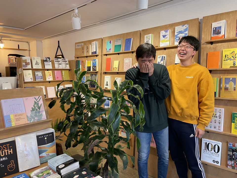 박관용 목사와 김요한 목사. ⓒ복음과상황 김다혜<br>