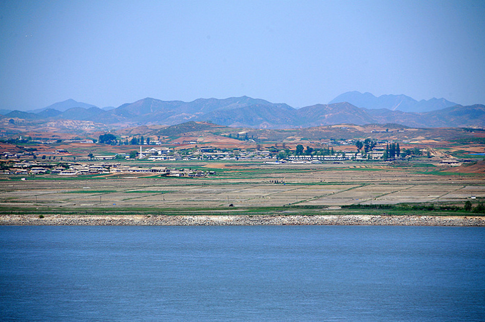 망향대에서 바라본 연백평야와 마을. (사진: 인터뷰이 제공)