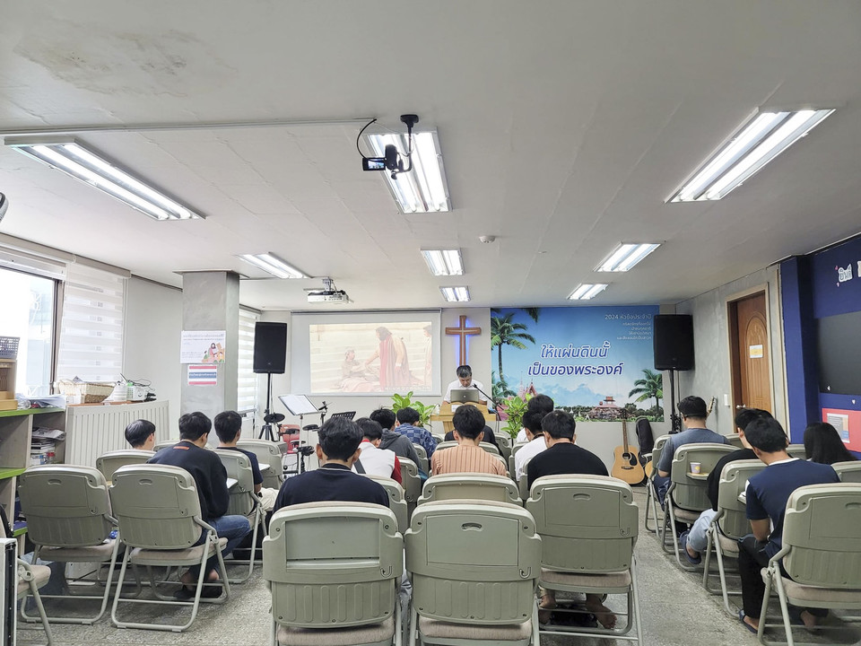 은혜가넘치는태국교회 예배 풍경. (이하 사진: 인터뷰이 제공)